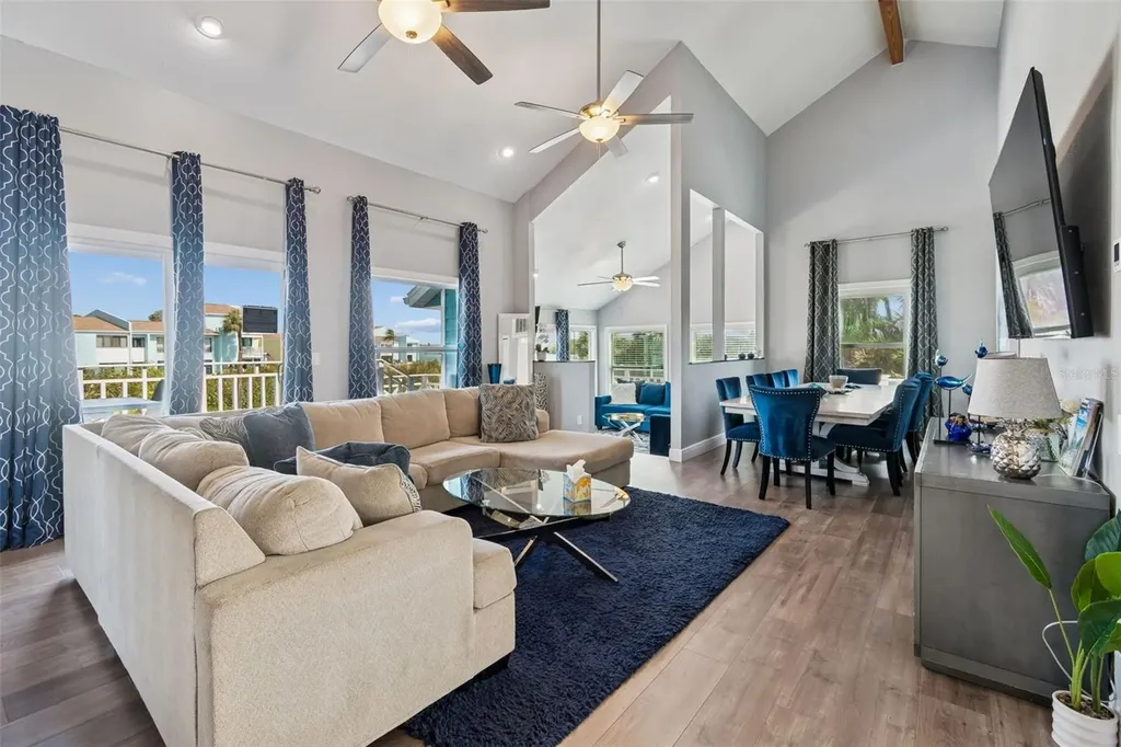 330 6th Avenue Indian Rocks Beach FL 33785