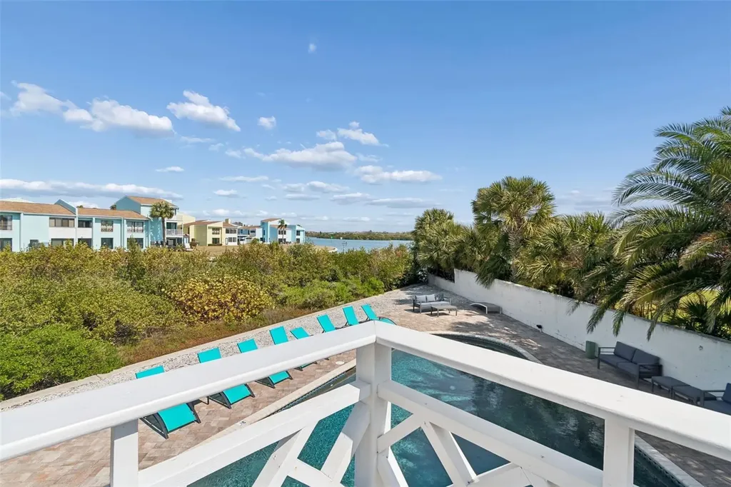 330 6th Avenue Indian Rocks Beach FL 33785