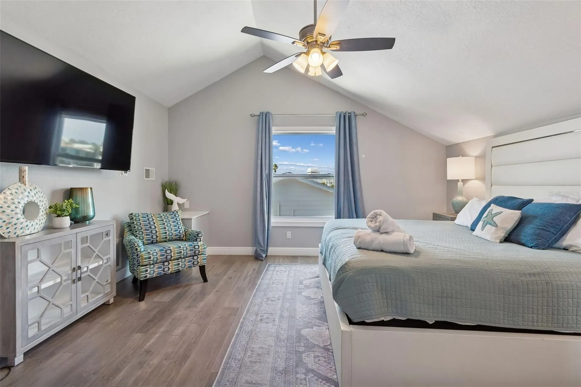 330 6th Avenue Indian Rocks Beach FL 33785