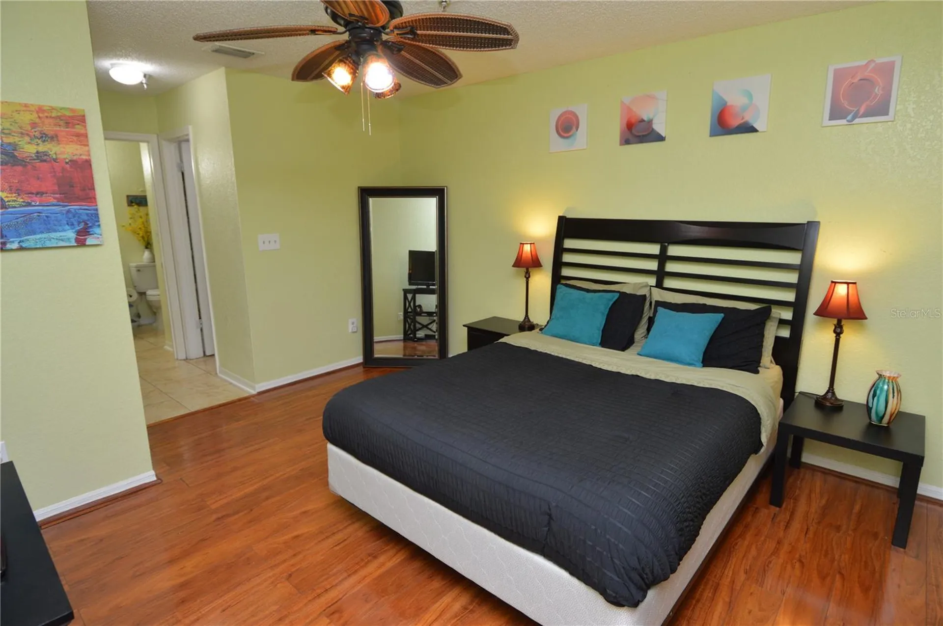 10265 Gandy Boulevard N St Petersburg FL 33702