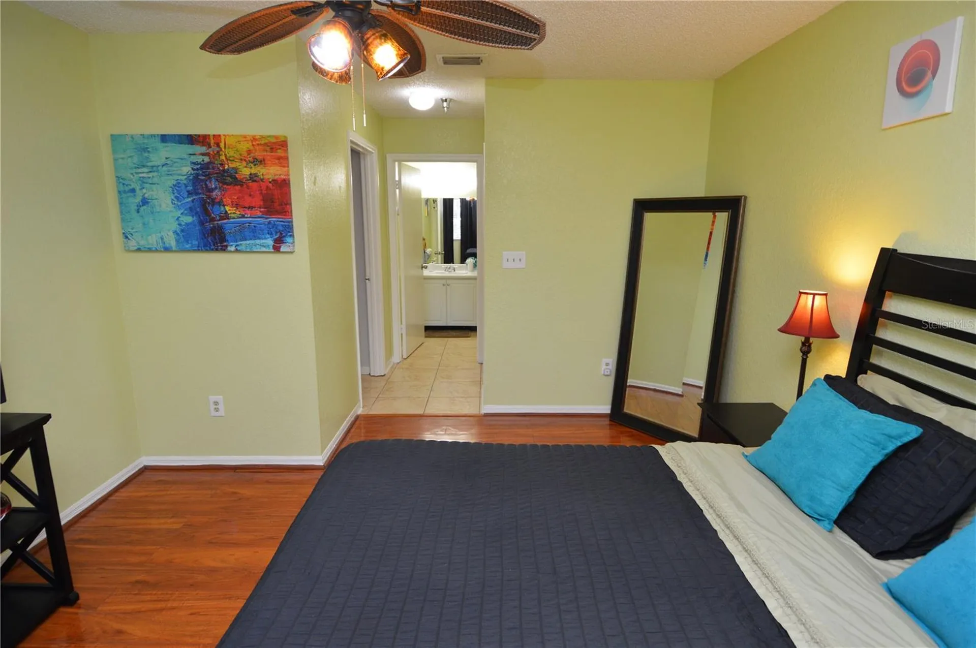 10265 Gandy Boulevard N St Petersburg FL 33702