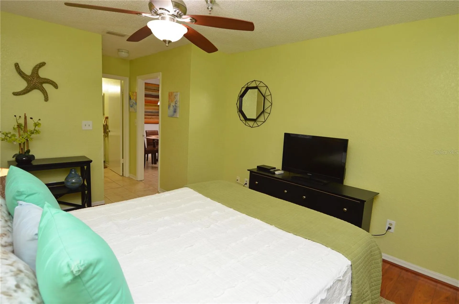 10265 Gandy Boulevard N St Petersburg FL 33702