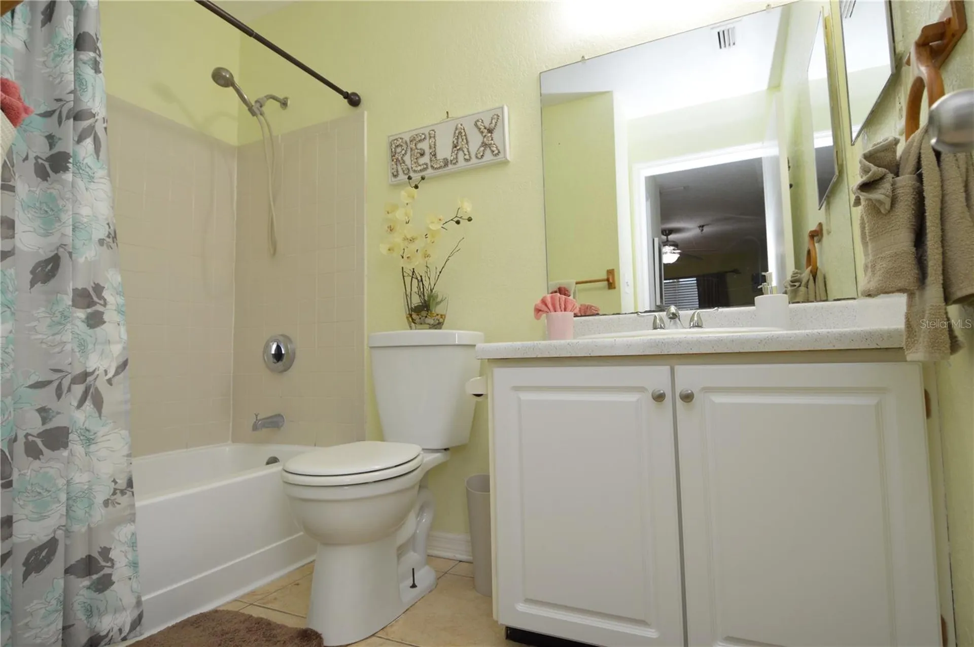 10265 Gandy Boulevard N St Petersburg FL 33702