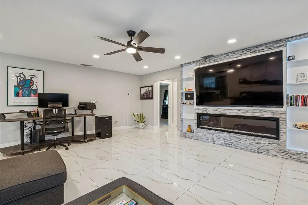 1102 E River Cove Street Tampa FL 33604