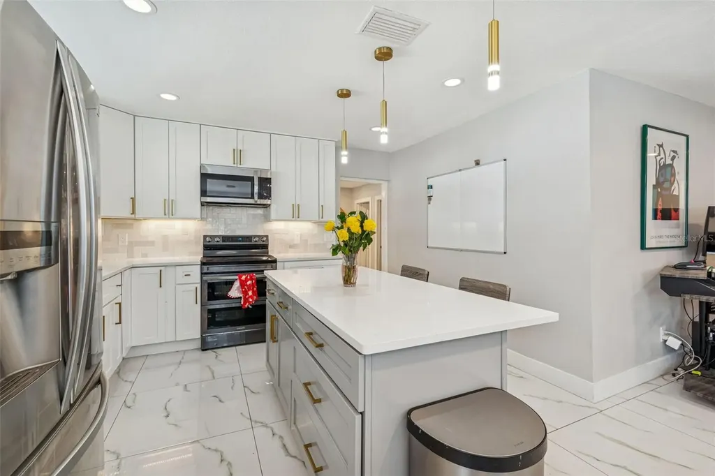 1102 E River Cove Street Tampa FL 33604