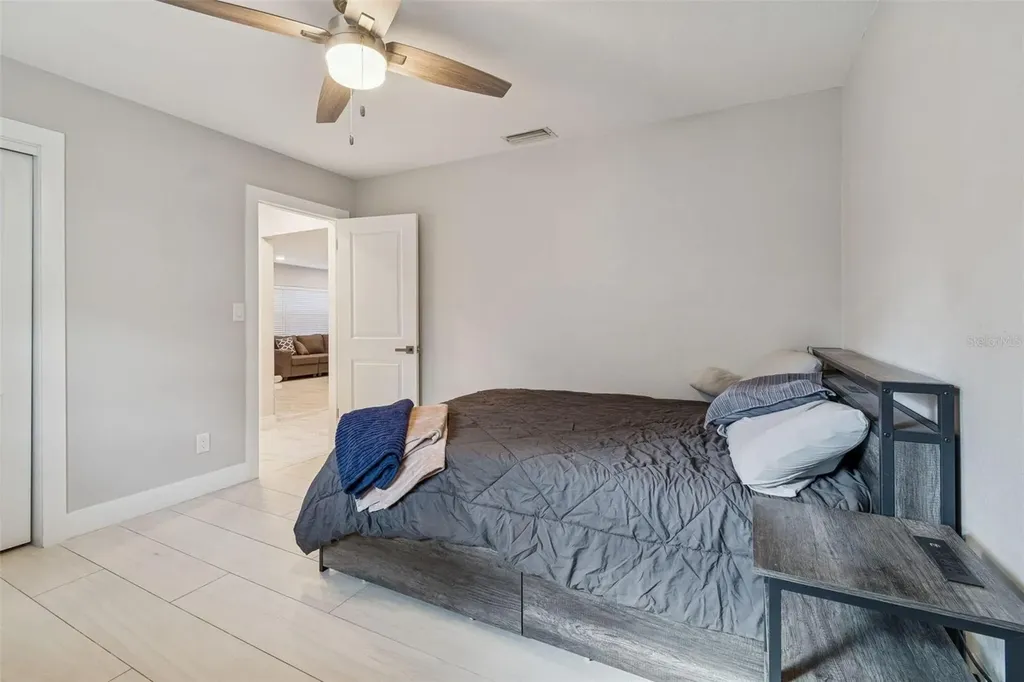 1102 E River Cove Street Tampa FL 33604