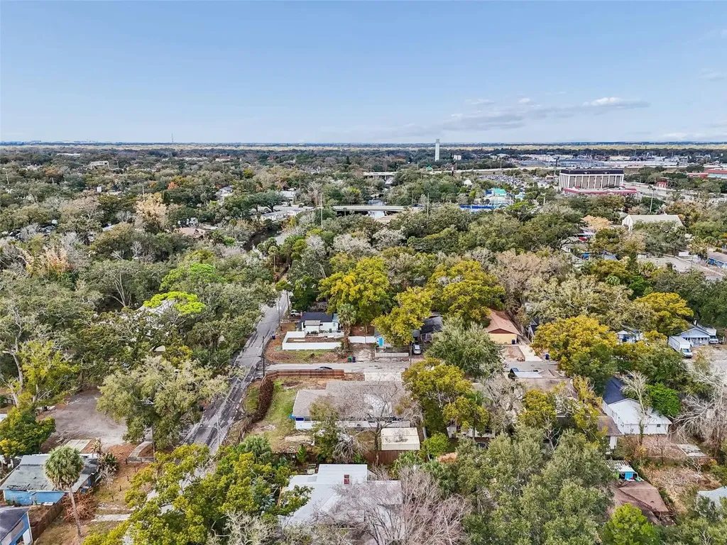 1102 E River Cove Street Tampa FL 33604