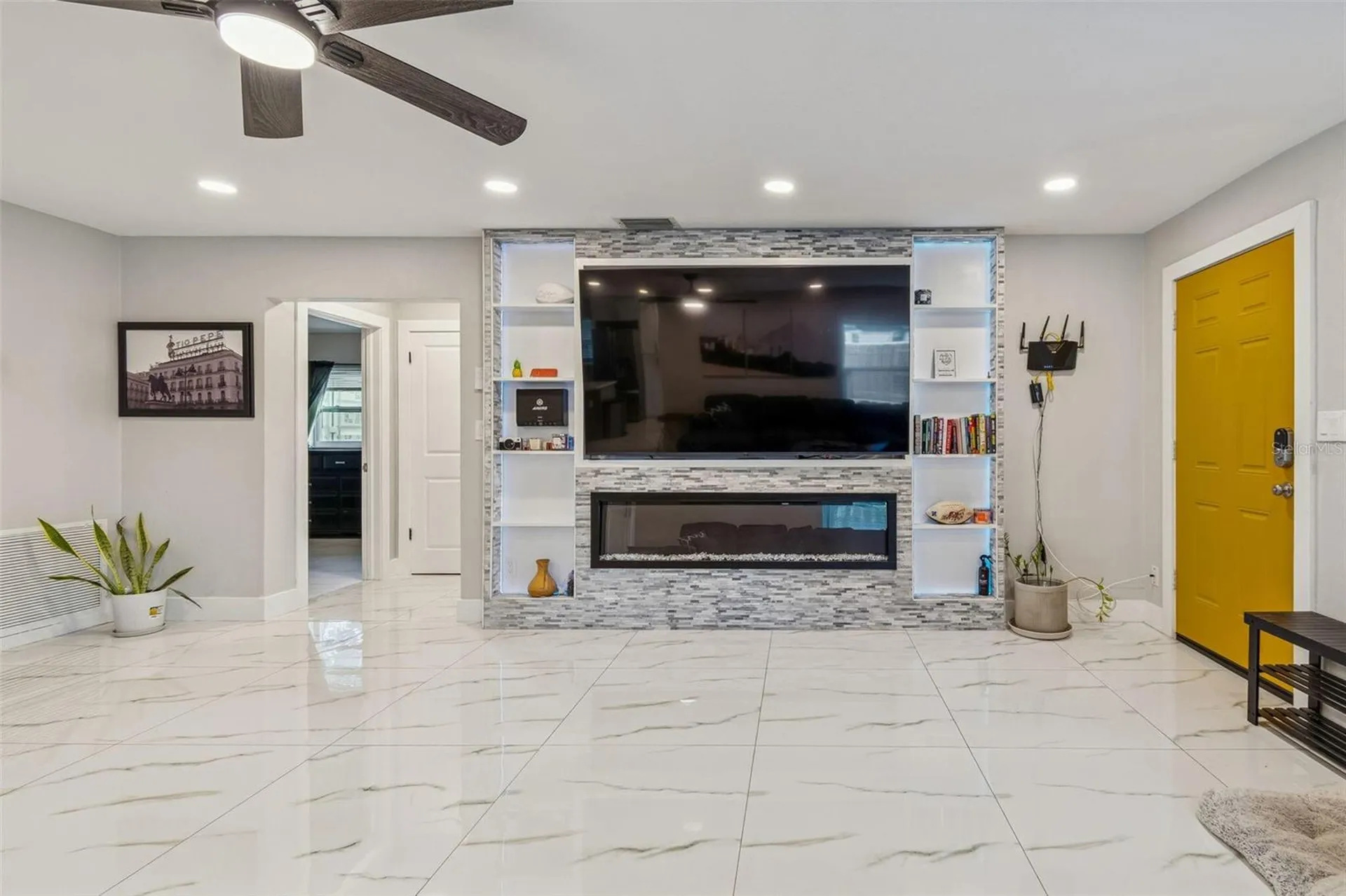 1102 E River Cove Street Tampa FL 33604