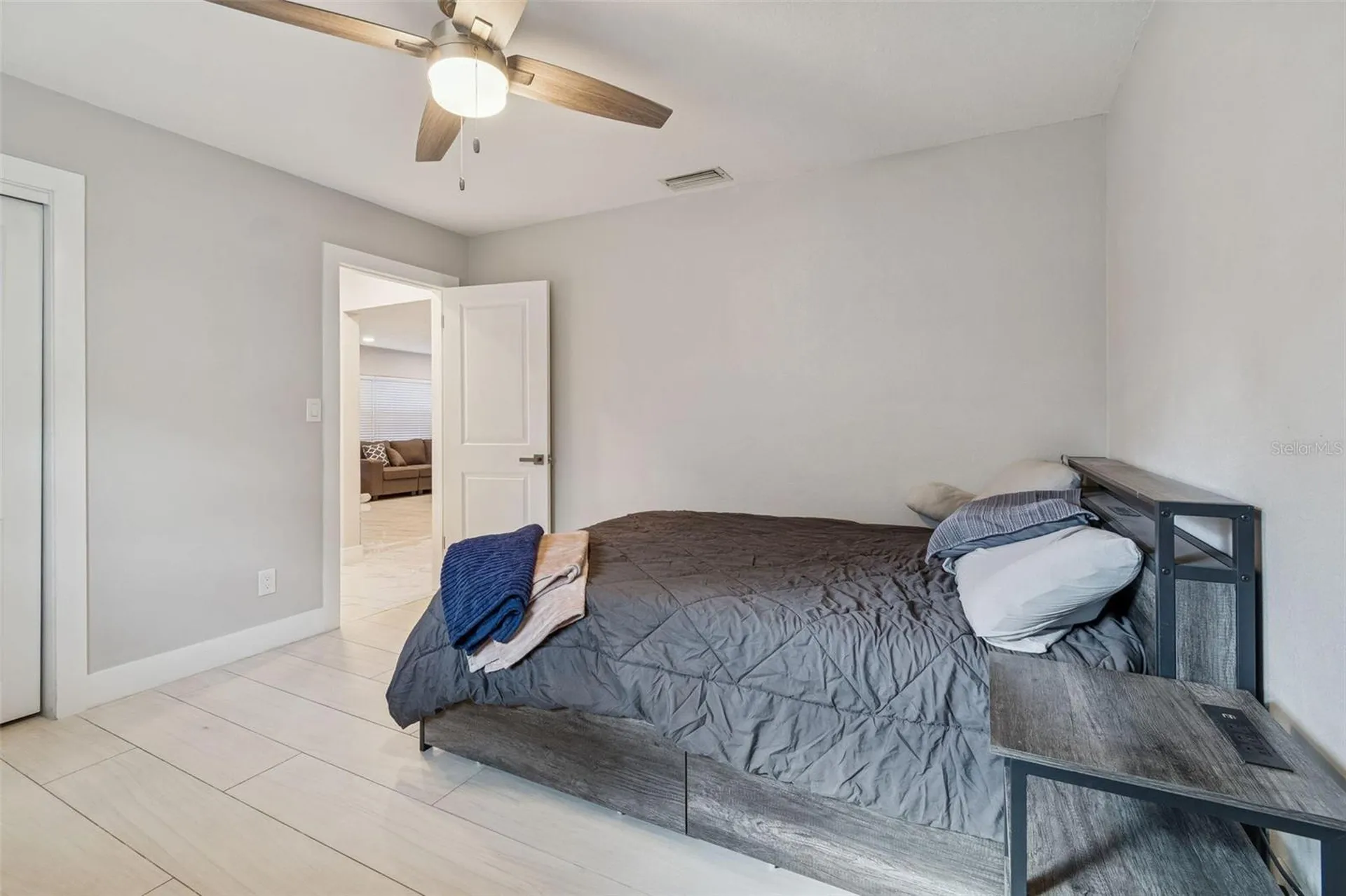 1102 E River Cove Street Tampa FL 33604