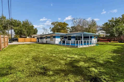 1102 E River Cove Street Tampa FL 33604