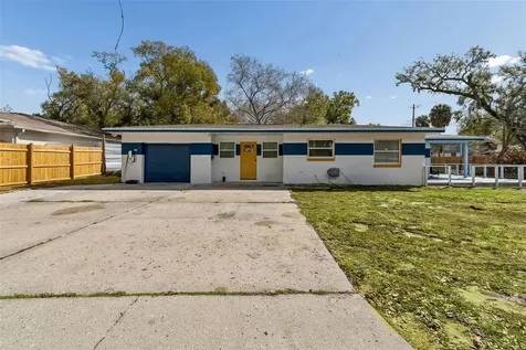 1102 E River Cove Street Tampa FL 33604