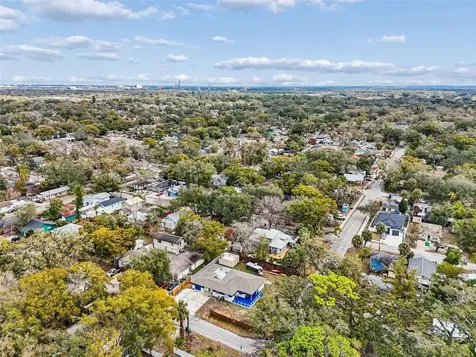 1102 E River Cove Street Tampa FL 33604