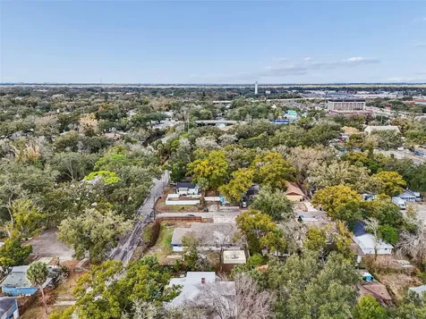 1102 E River Cove Street Tampa FL 33604