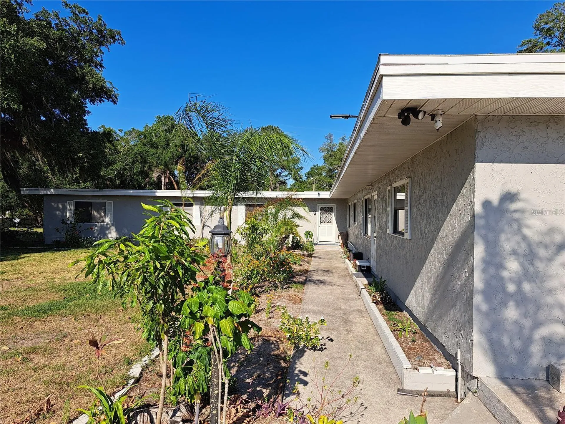 2814 N Maryland Avenue Plant City FL 33563