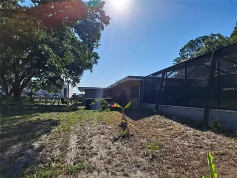 2814 N Maryland Avenue Plant City FL 33563