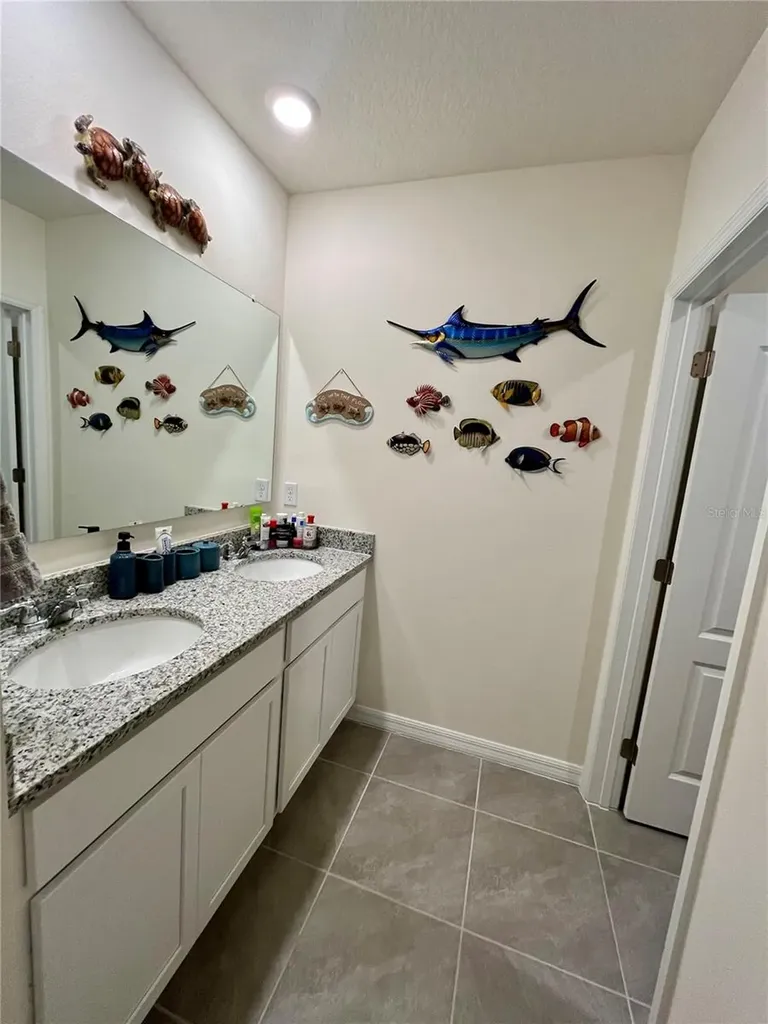 Apopka FL 32703