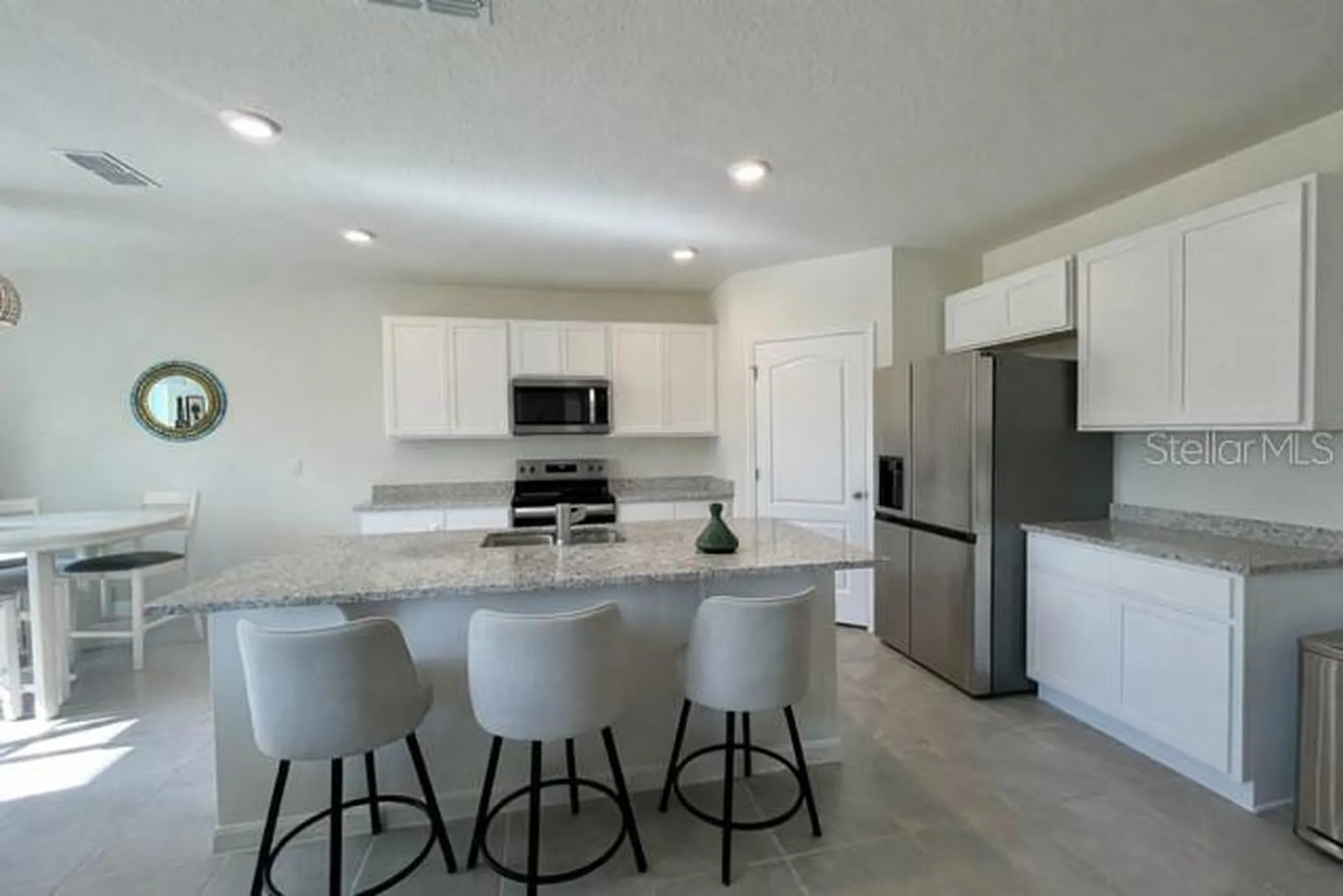 Apopka FL 32703
