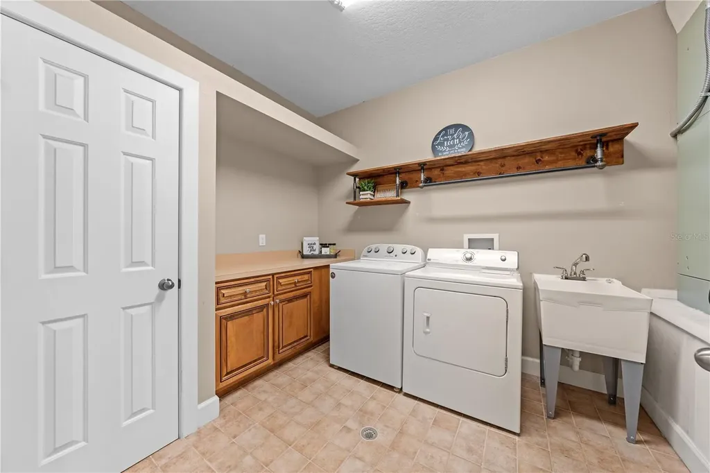 4561 Henry J Avenue St Cloud FL 34772