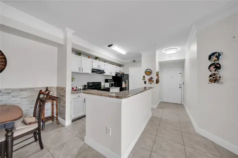 11550 Villa Grand Fort Myers FL 33913