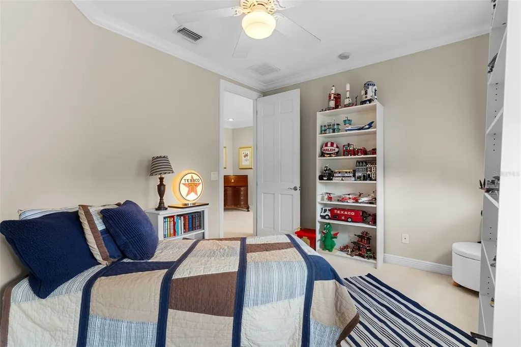 10913 Brigann Yard Way Thonotosassa FL 33592