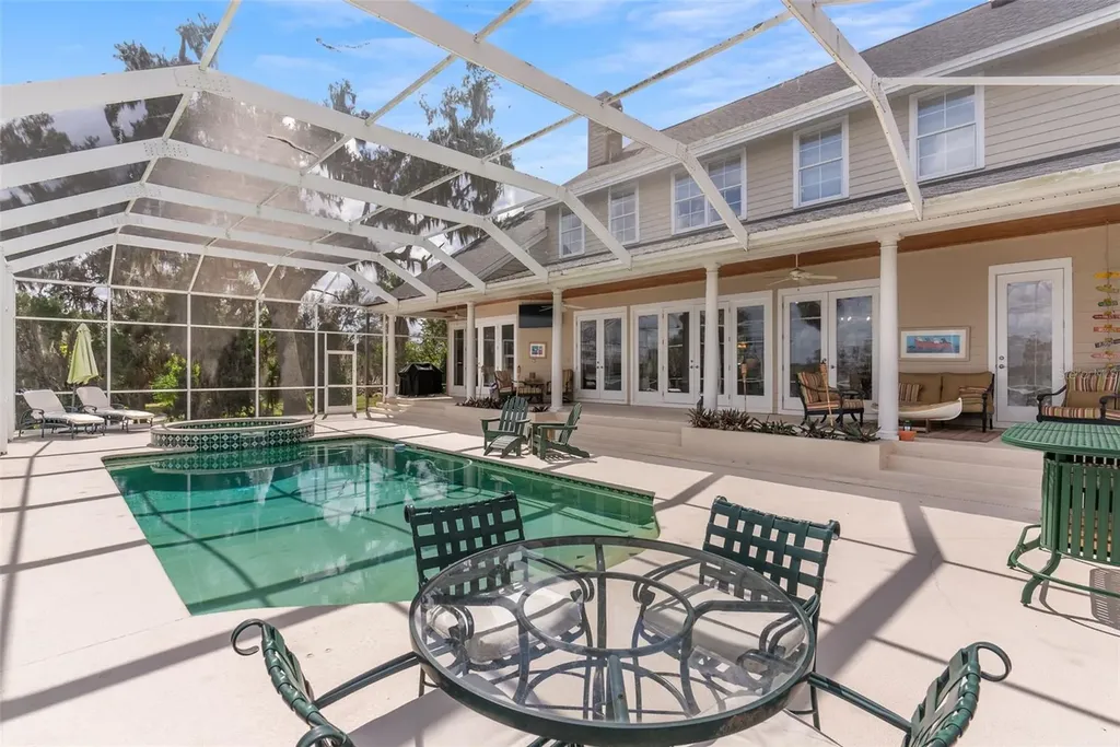 10913 Brigann Yard Way Thonotosassa FL 33592
