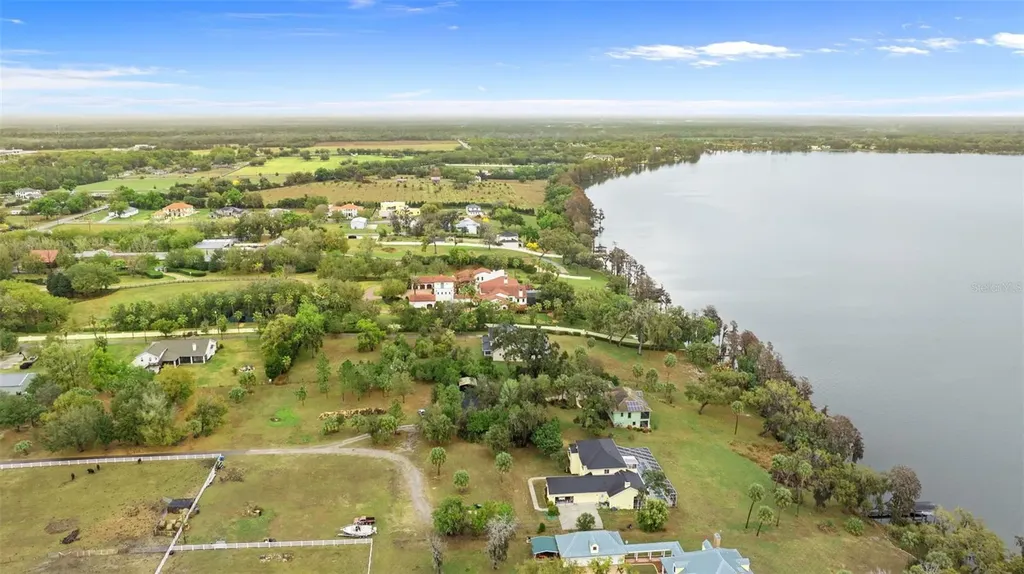 10913 Brigann Yard Way Thonotosassa FL 33592