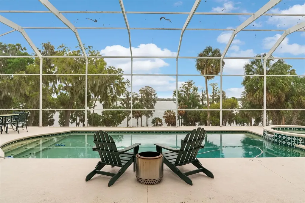 10913 Brigann Yard Way Thonotosassa FL 33592