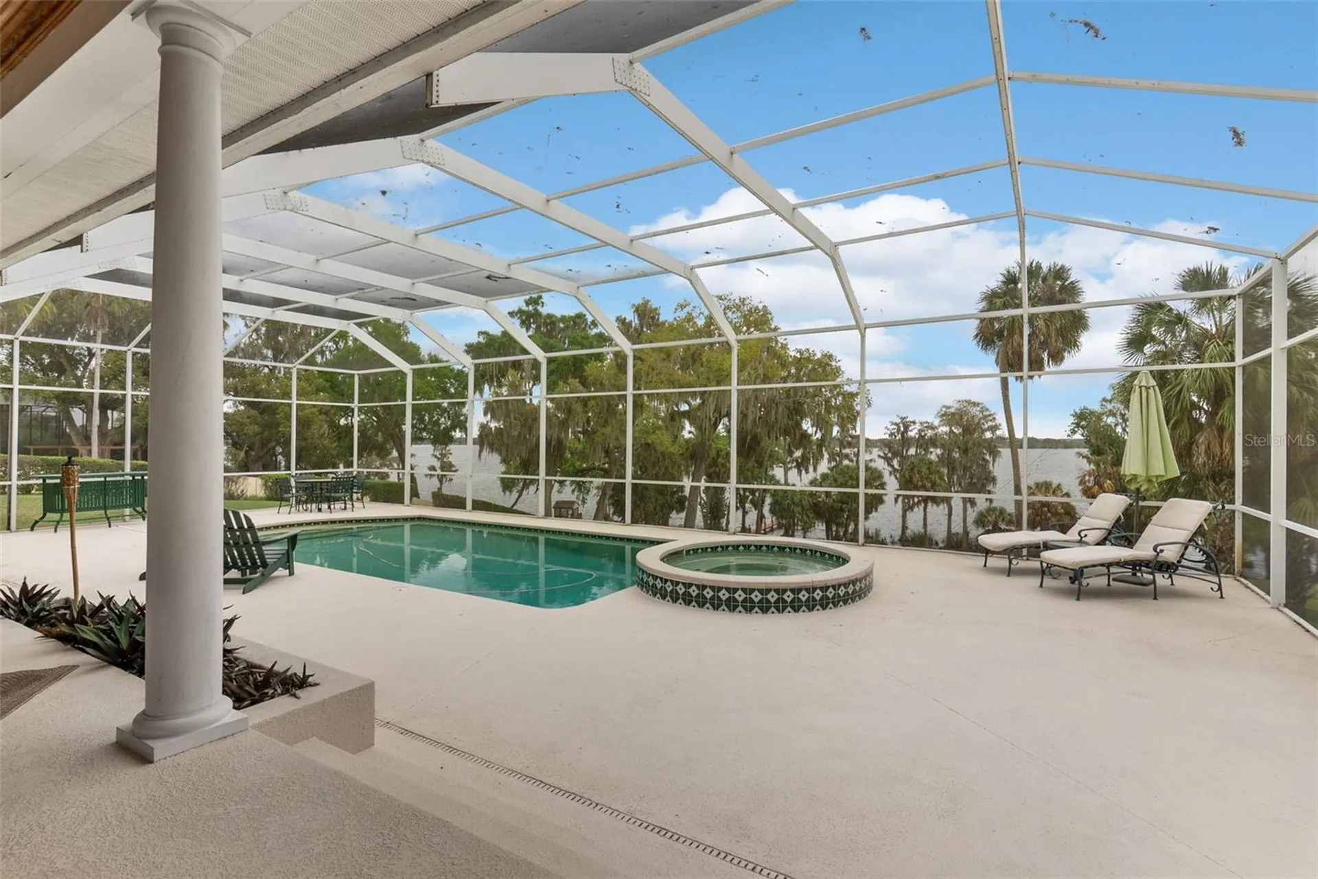 10913 Brigann Yard Way Thonotosassa FL 33592