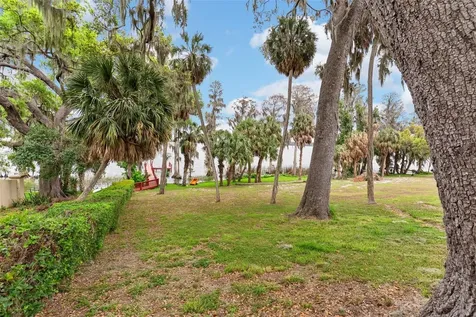 10913 Brigann Yard Way Thonotosassa FL 33592