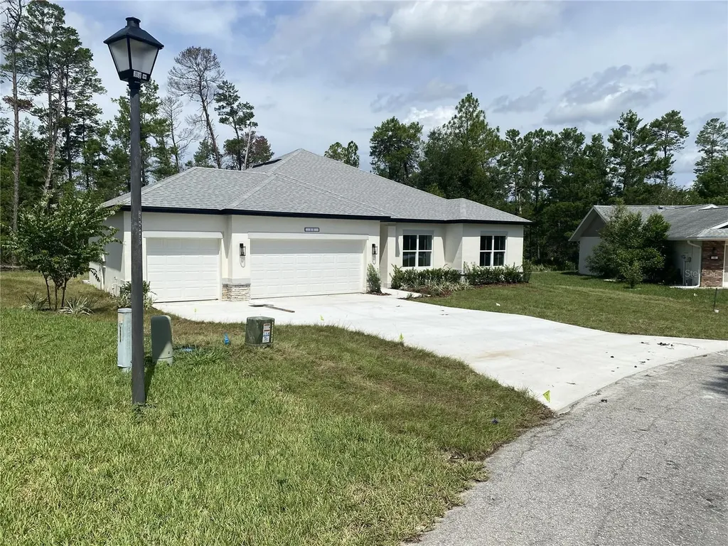 8121 Christopher Lane Brooksville FL 34613