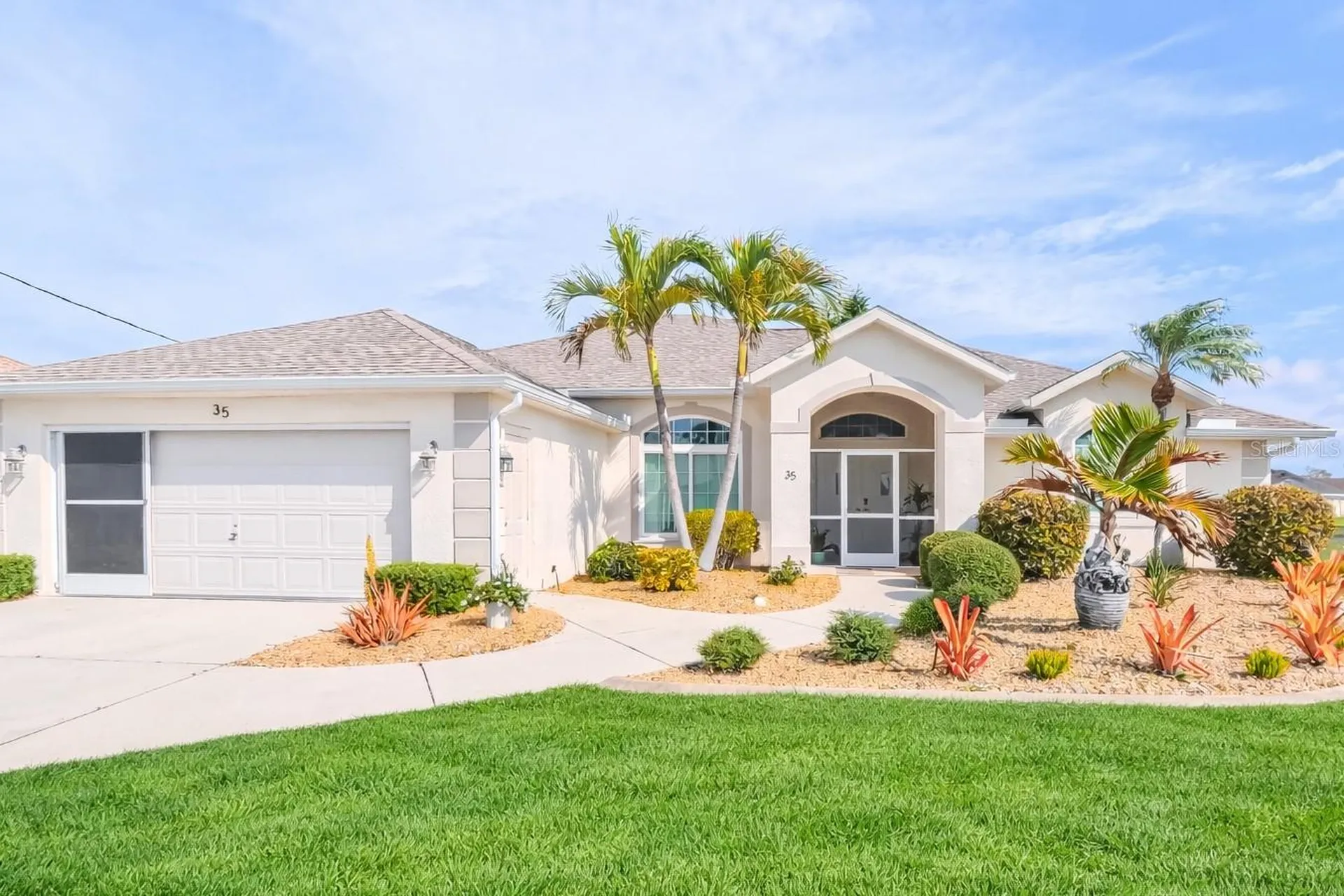35 Sportsman Court Rotonda West FL 33947