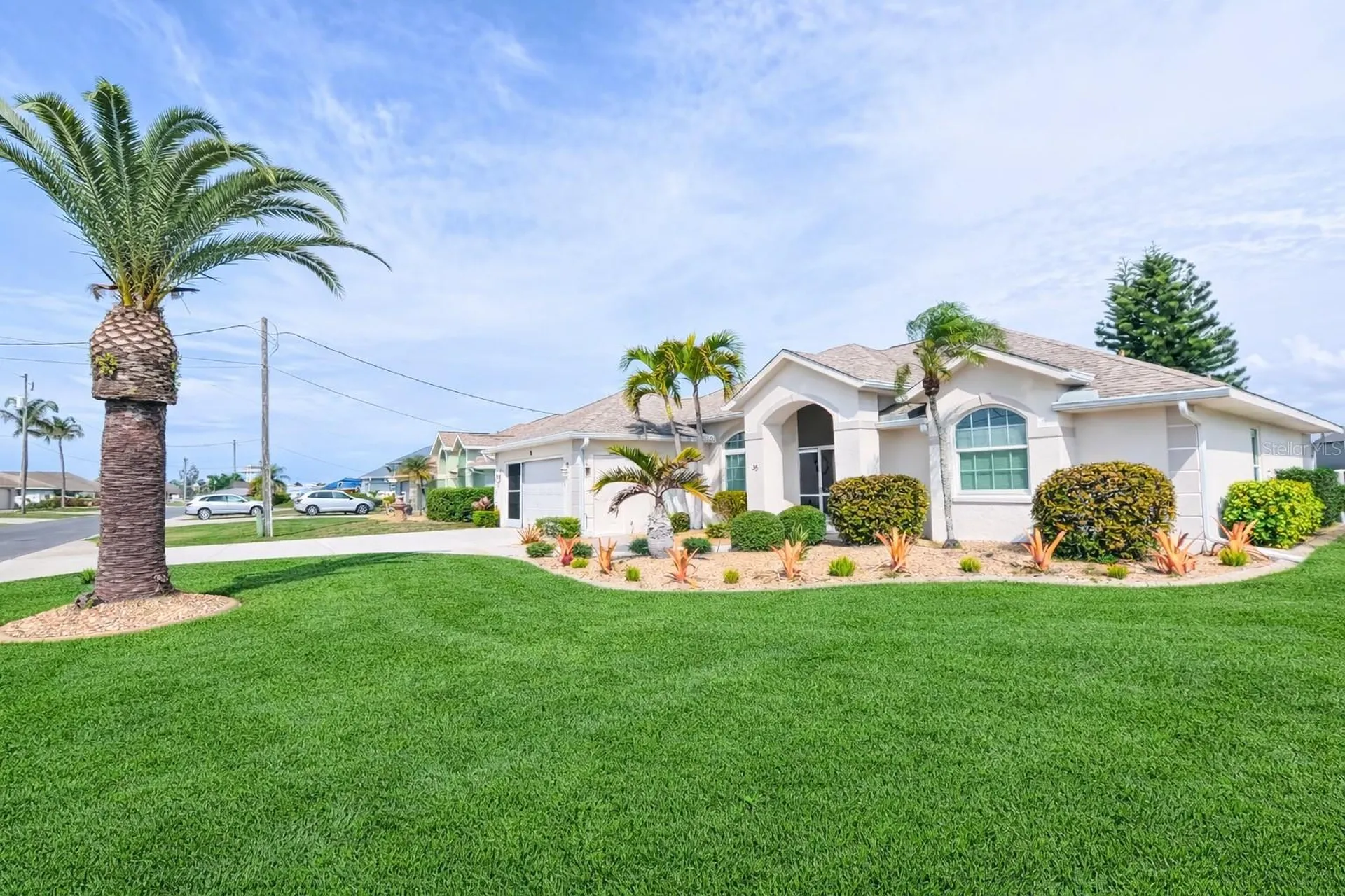 35 Sportsman Court Rotonda West FL 33947