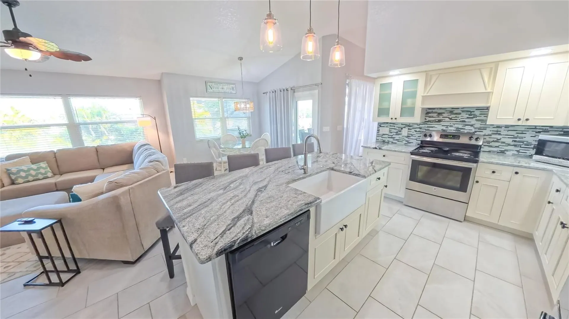 35 Sportsman Court Rotonda West FL 33947