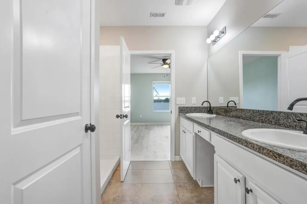 10256 Carloway Hills Drive Wimauma FL 33598