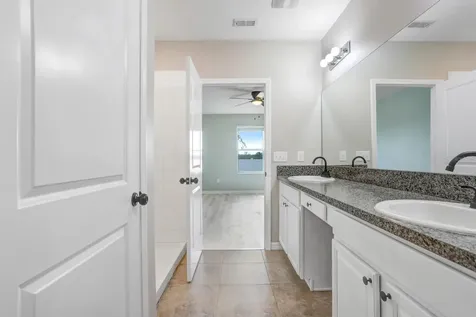 10256 Carloway Hills Drive Wimauma FL 33598