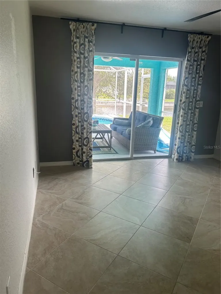 3525 SW 8th Court SW Cape Coral FL 33914