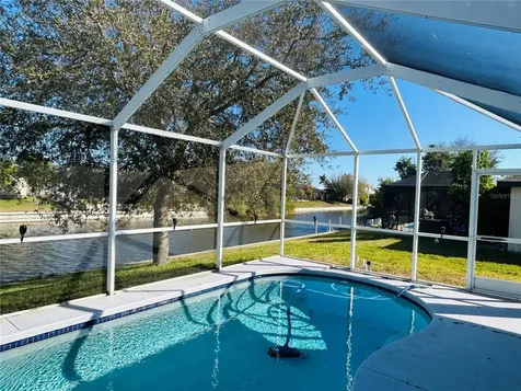 3525 SW 8th Court SW Cape Coral FL 33914