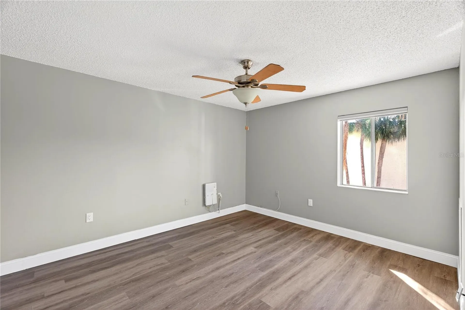 11505 7th Way N St Petersburg FL 33716