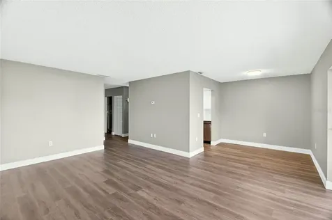 11505 7th Way N St Petersburg FL 33716