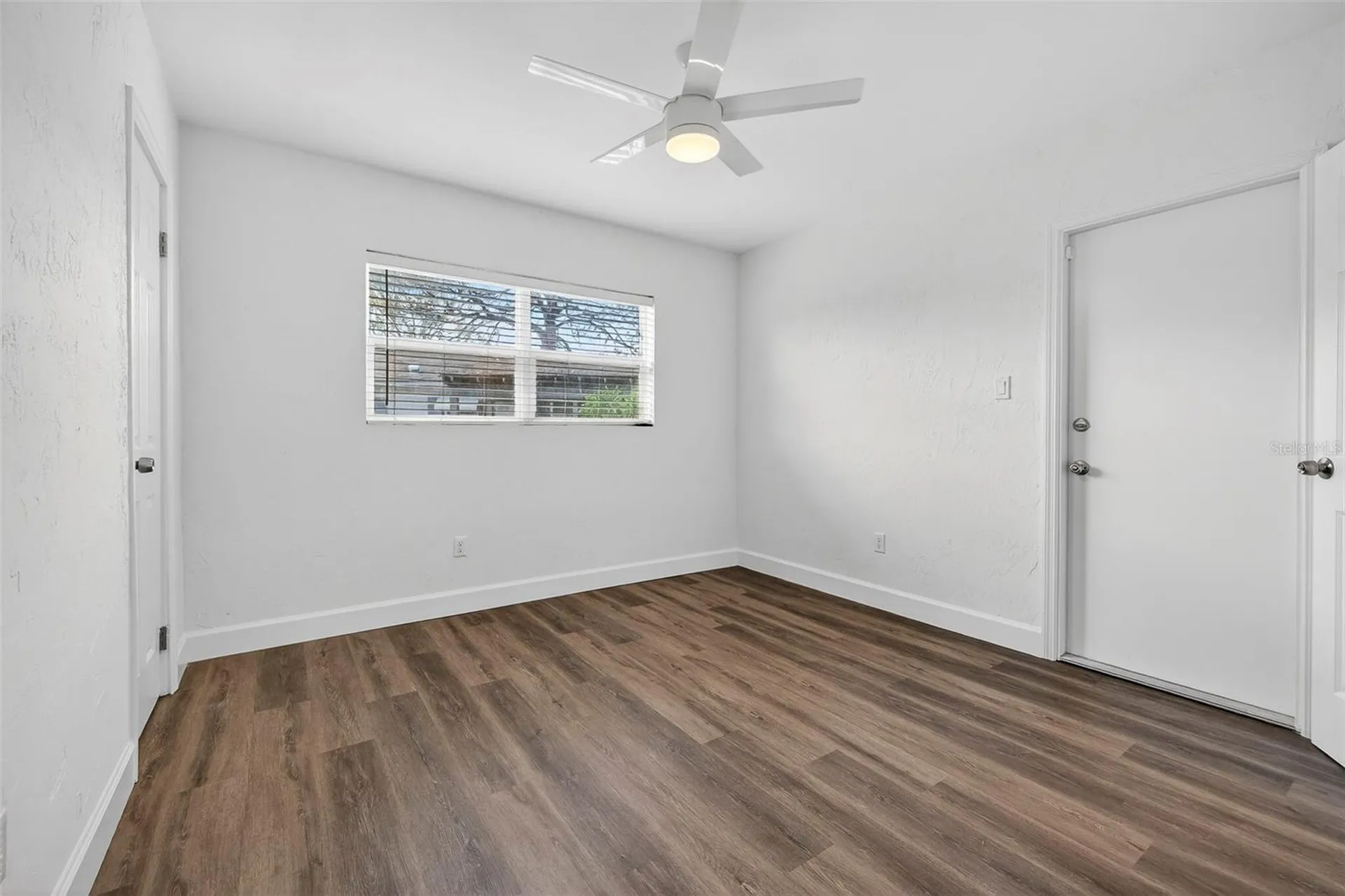211 89th Avenue N St Petersburg FL 33702