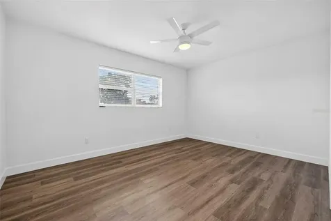 211 89th Avenue N St Petersburg FL 33702