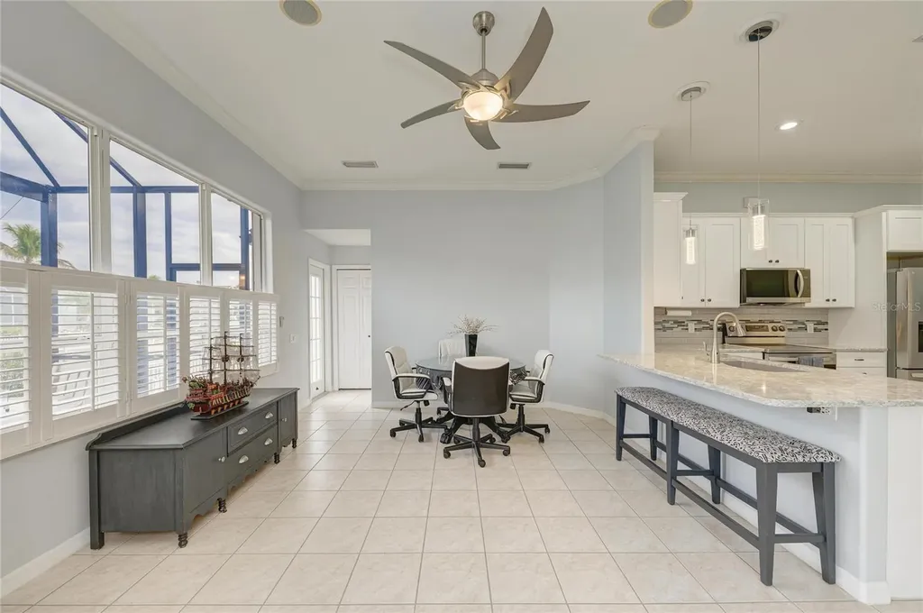 4735 Spinnaker Drive Bradenton FL 34208