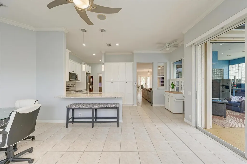 4735 Spinnaker Drive Bradenton FL 34208