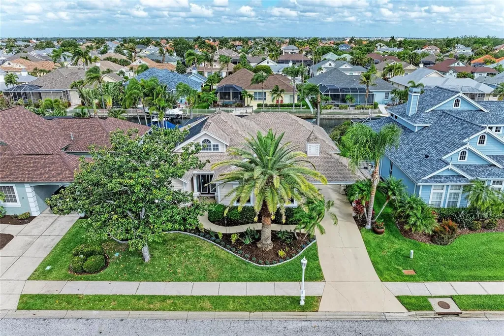 4735 Spinnaker Drive Bradenton FL 34208