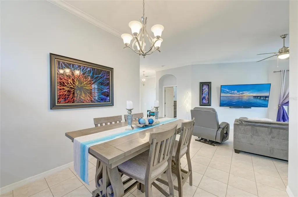 4735 Spinnaker Drive Bradenton FL 34208