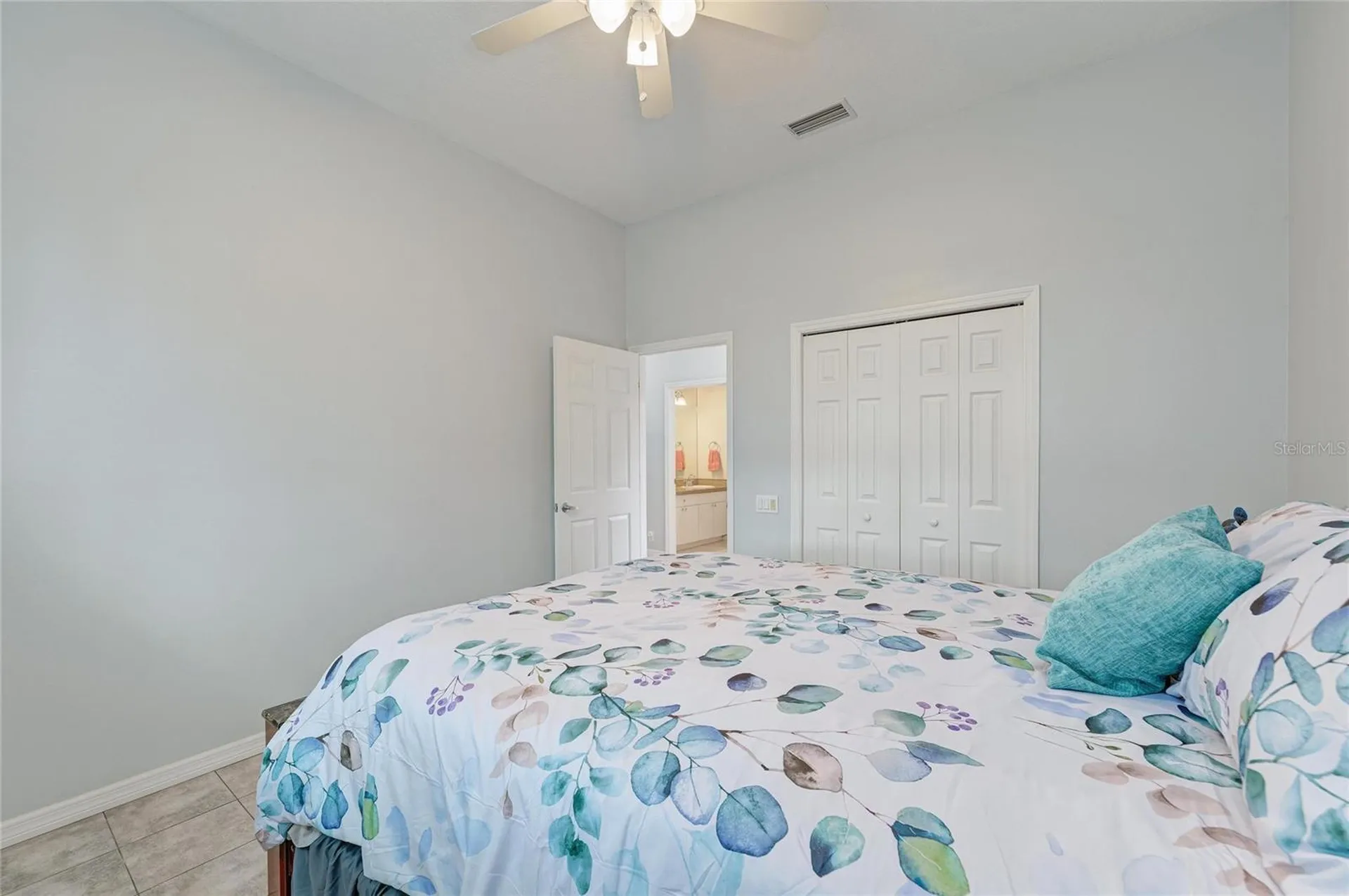 4735 Spinnaker Drive Bradenton FL 34208