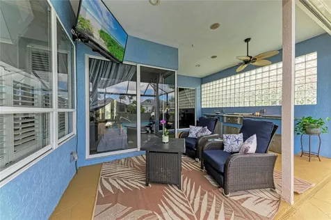 4735 Spinnaker Drive Bradenton FL 34208