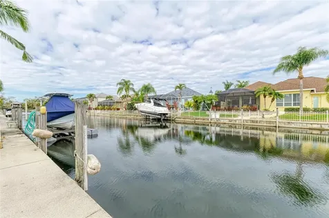 4735 Spinnaker Drive Bradenton FL 34208