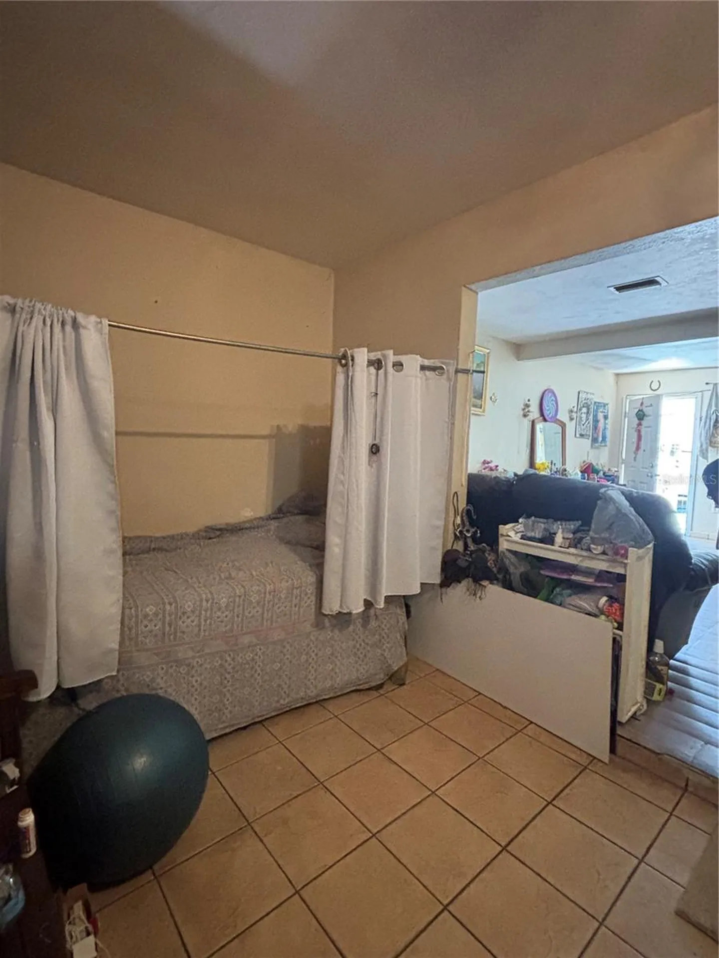 1703 Hialeah Street Orlando FL 32808