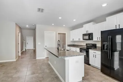10256 Carloway Hills Drive Wimauma FL 33598